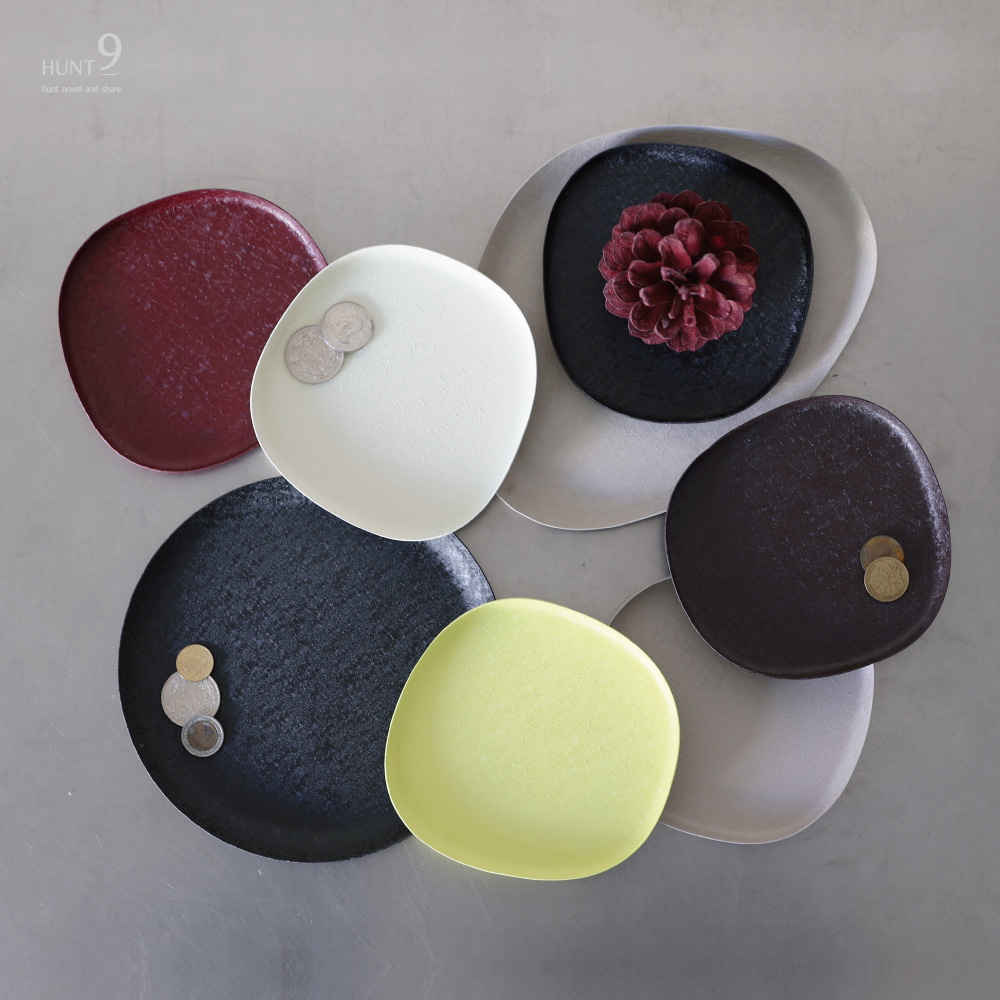 【先行受注】 自由な輪郭が、静寂の中に動的な美を宿す【NARAM】